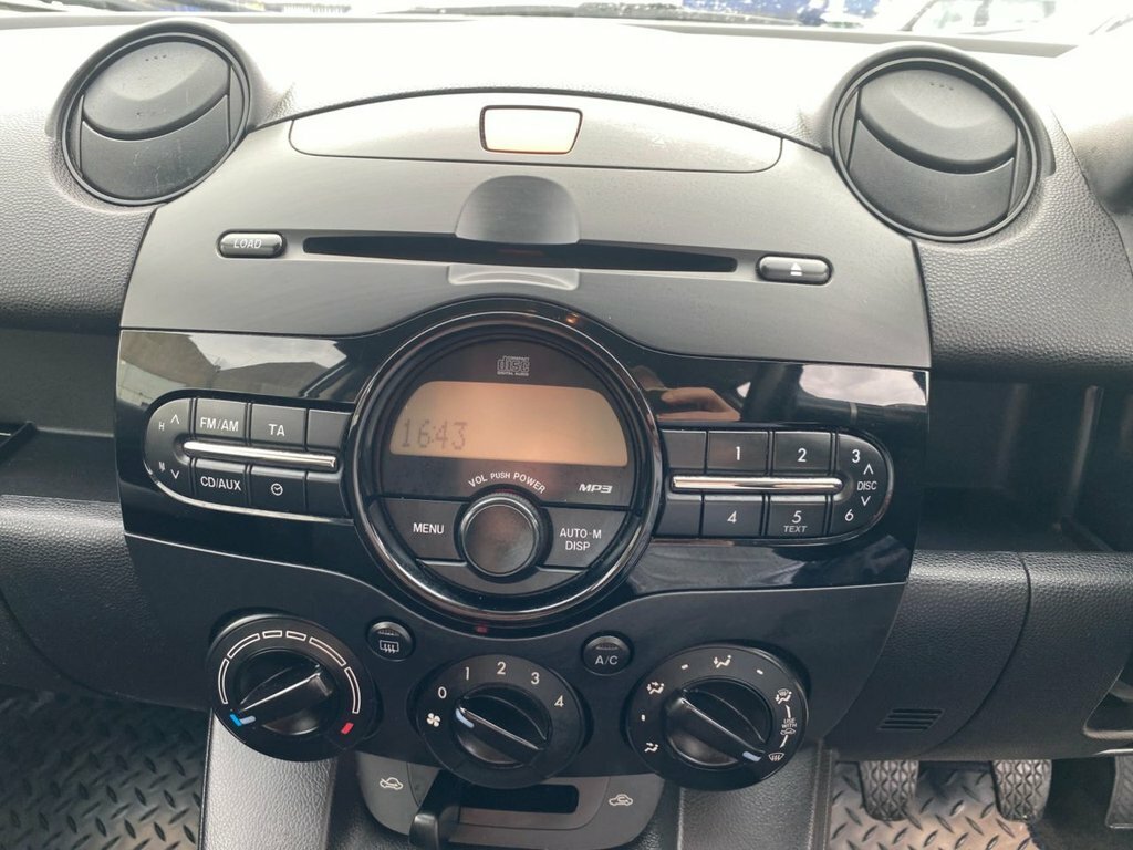 Mazda 2 Ts2 Automatic Silver #32