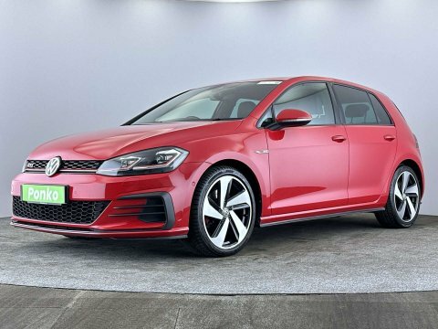 Volkswagen Golf 2017 67 2.0 PN67XHG Red #3
