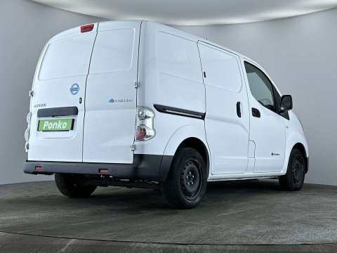 Nissan e-NV200 Acenta White #4