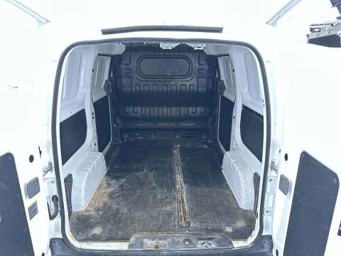 Nissan e-NV200 Acenta White #6