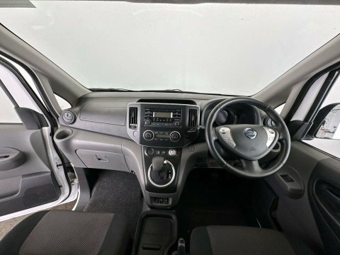 Nissan e-NV200 Acenta White #5