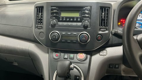 Nissan e-NV200 Acenta Panel Van Silver #12