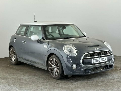 Mini Hatch 2015 65 2.0 E065SXM Grey