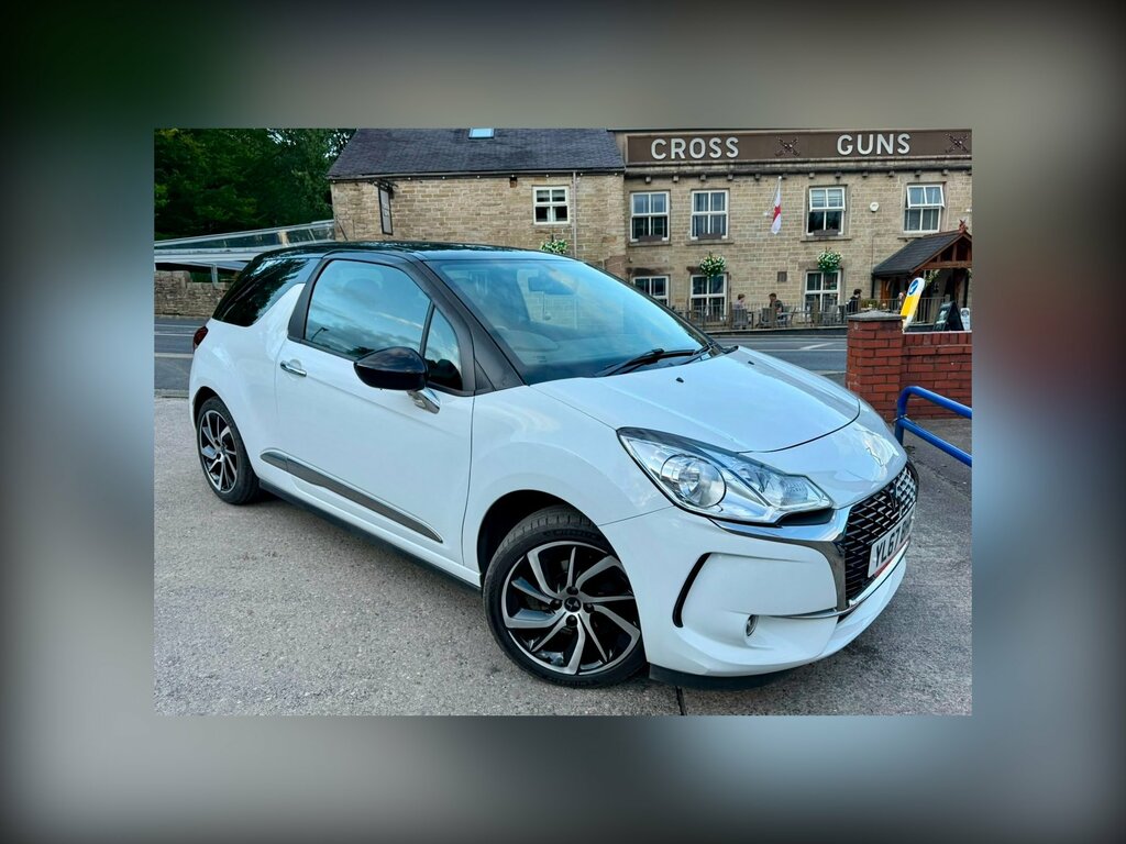 DS DS 3 1.2 Puretech Connected Chic Hatchback M White