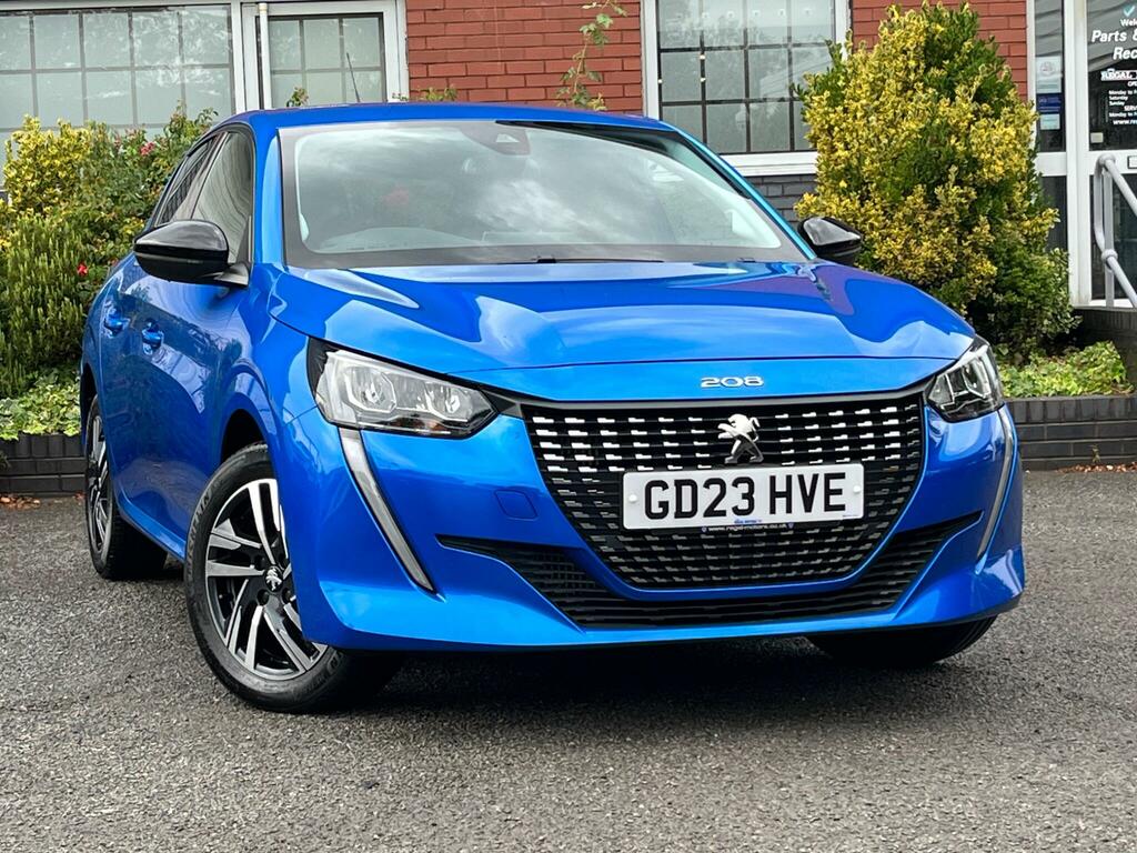Peugeot 208 1.2 Puretech Allure Premium Hatchback #2