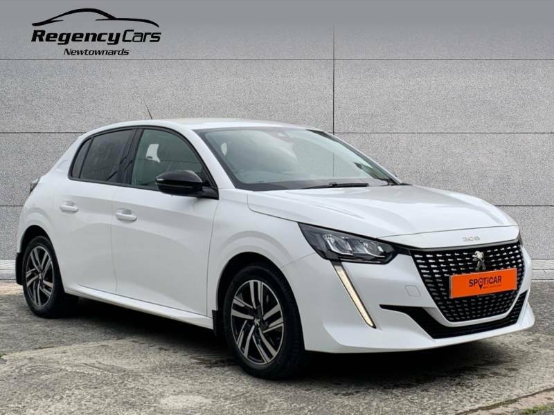 Peugeot 208 1.2 Puretech Allure Premium Hatchback White