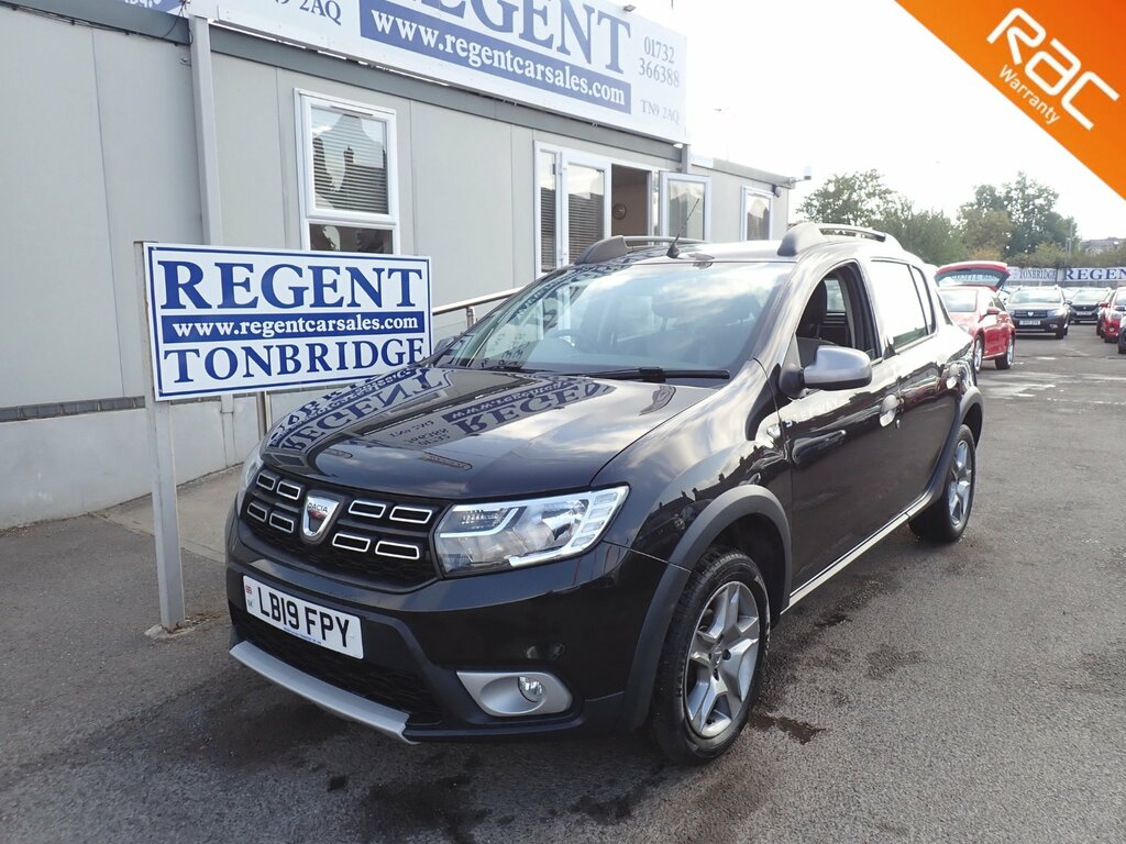 Dacia Sandero Stepway 0.9 Tce Essential Hatchback Euro Black