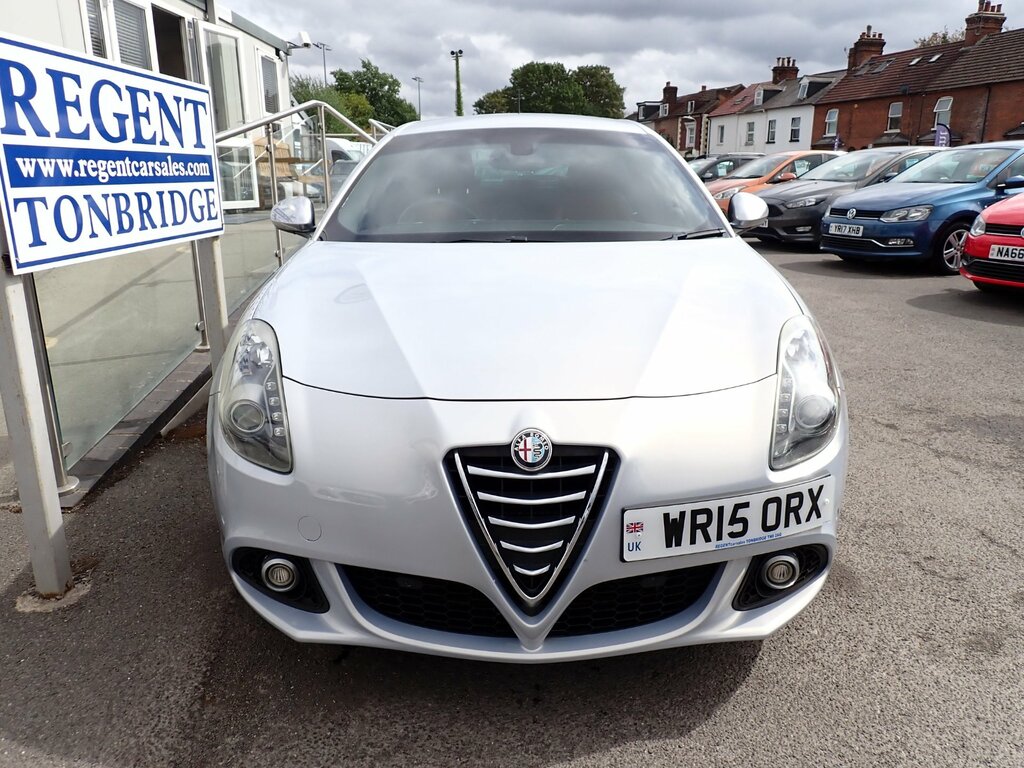Alfa Romeo Giulietta 2.0 Jtdm-2 Exclusive Hatchback E Silver #6