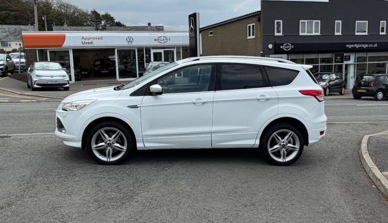 Ford Kuga 2.0 Tdci 180 Titanium X Sport Pshift - 2015 CY15KWW White #4