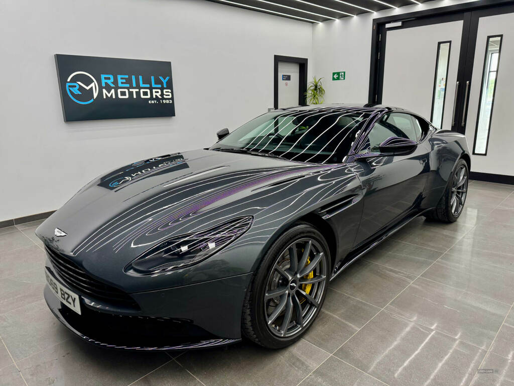 Aston Martin DB11 V12 Amr Touchtronic Grey