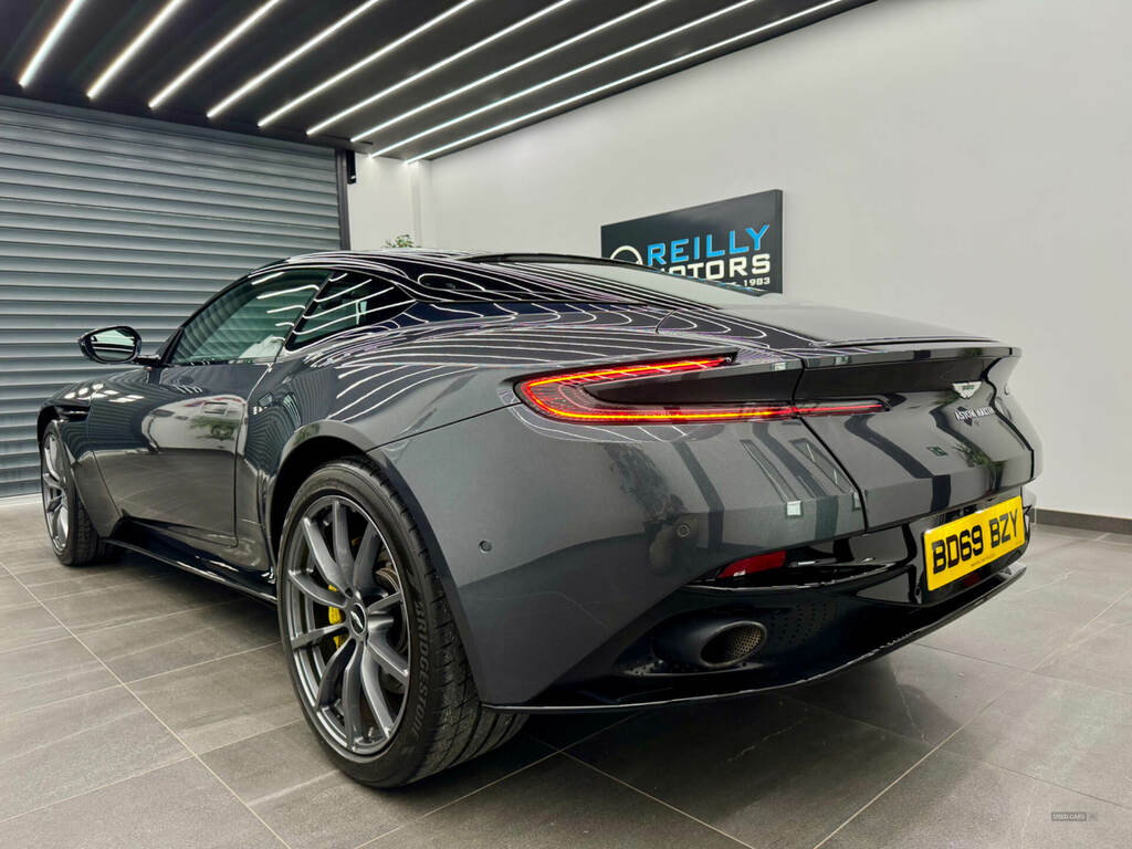 Aston Martin DB11 Blue #30