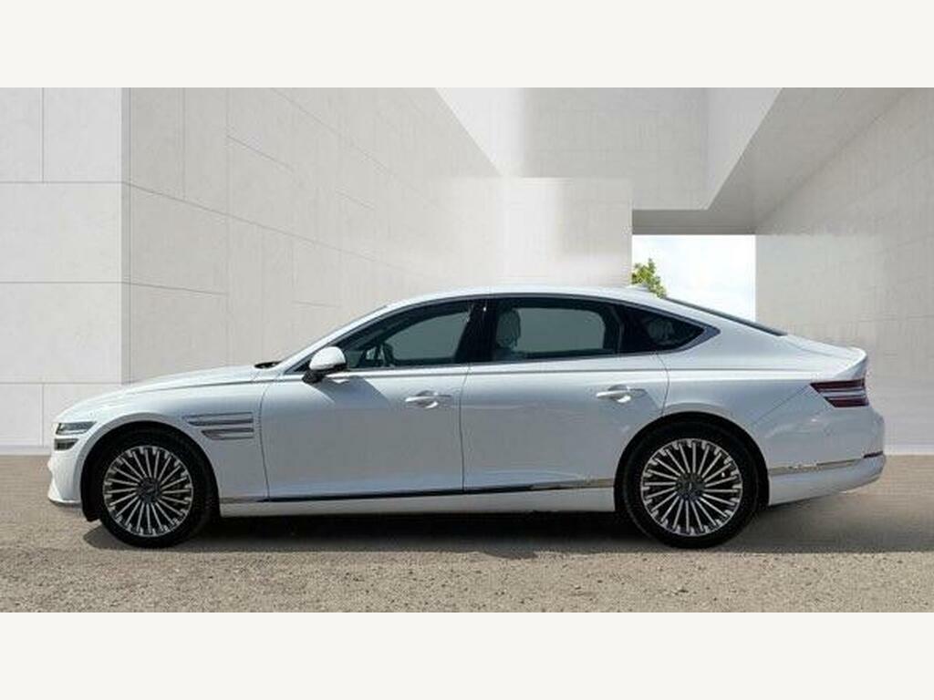 Genesis G80 Luxury Black #10