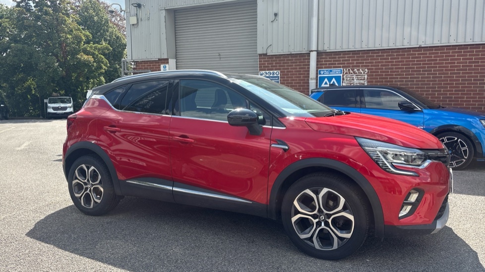 Renault Captur Captur 1.0 Tce 90 Techno Hatchback HK24ULG Red #2