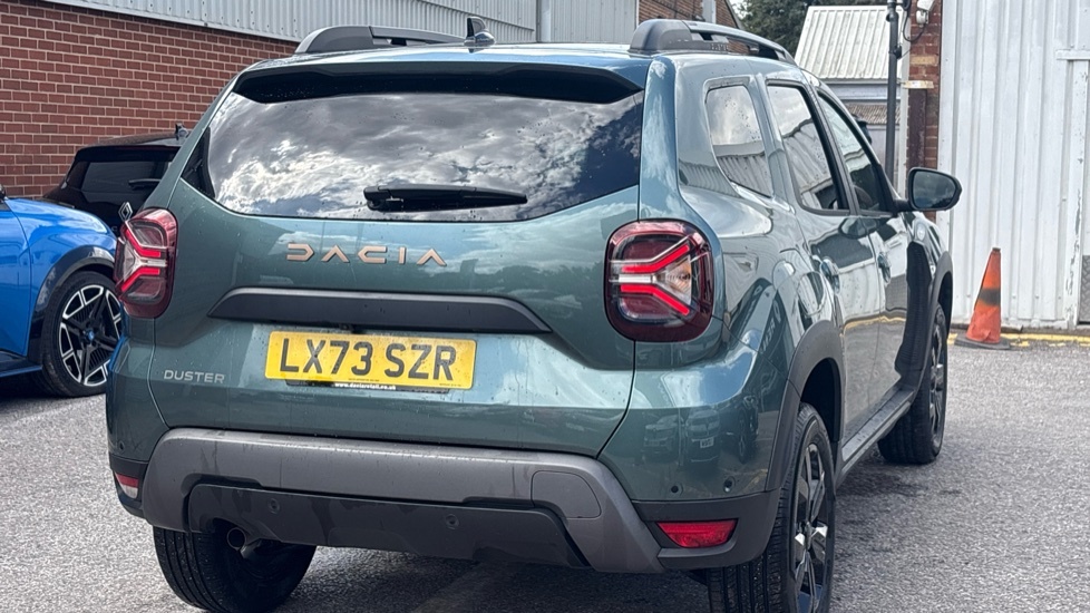 Dacia Duster Dacia Duster 1.3 Tce 130 Extreme LX73SZR Green #3
