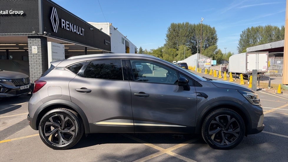 Renault Captur Captur 1.6 E-tech Full Hybrid 145 Engineered A GD23USN Grey #2