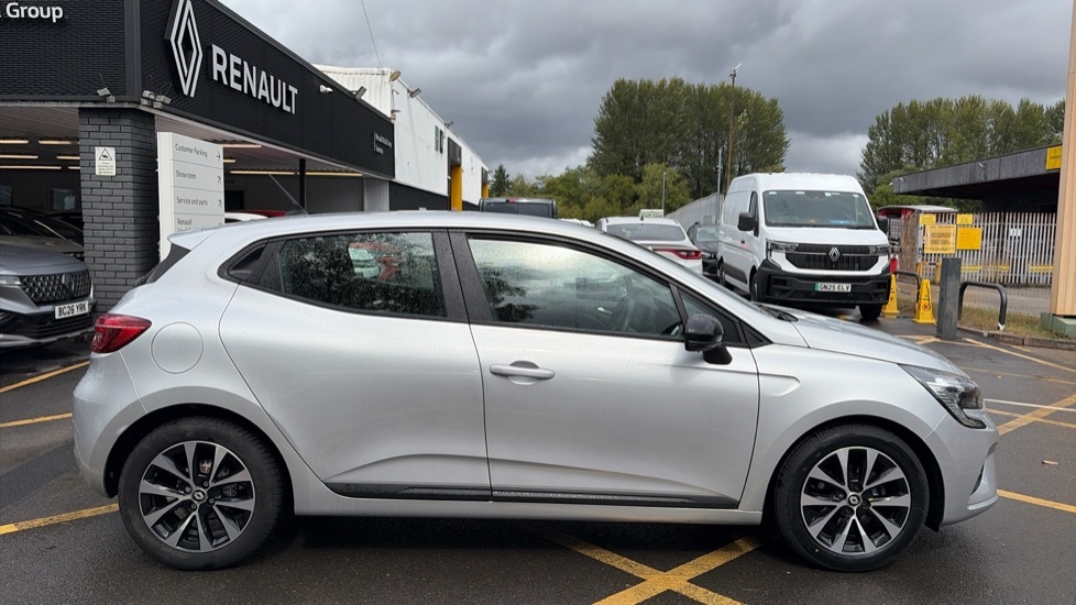 Renault Clio Renault Clio 1.0 Tce 90 Evolution CK73UFL Silver #2