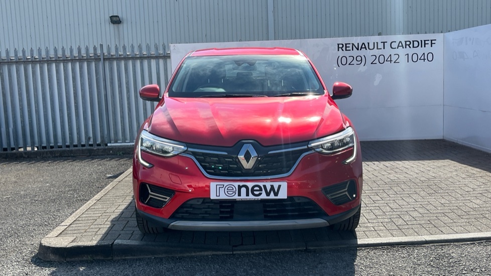 Renault Arkana Renault Arkana 1.6 E-tech Hybrid 145 S Edition Red #4