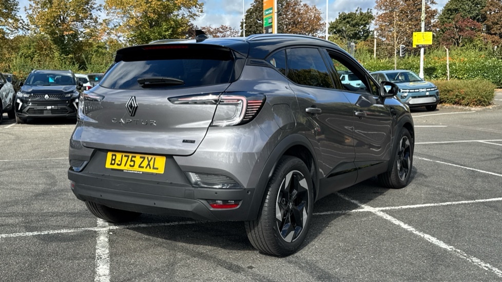 Renault Captur Evolution Black #11
