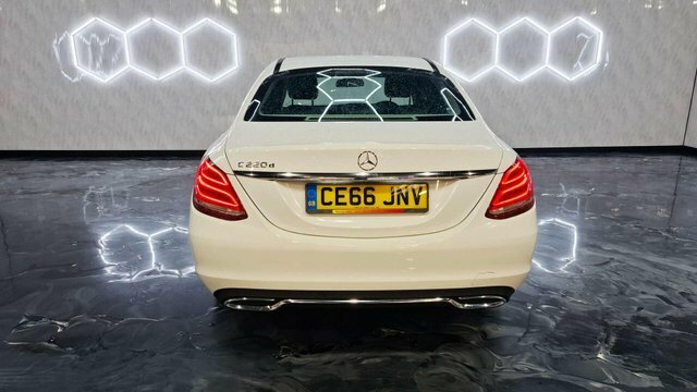 Mercedes-Benz C Class 2016 2.1 C220d Sport Saloon 7G-tronic White #5