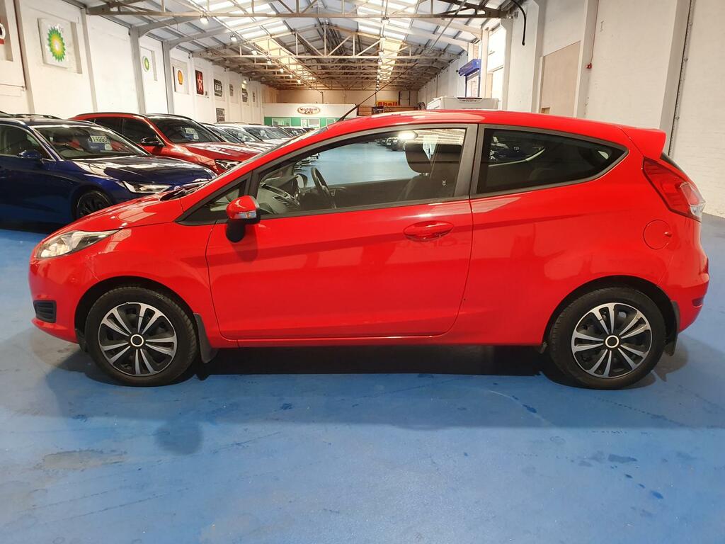 Ford Fiesta Hatchback PX13OFR #6