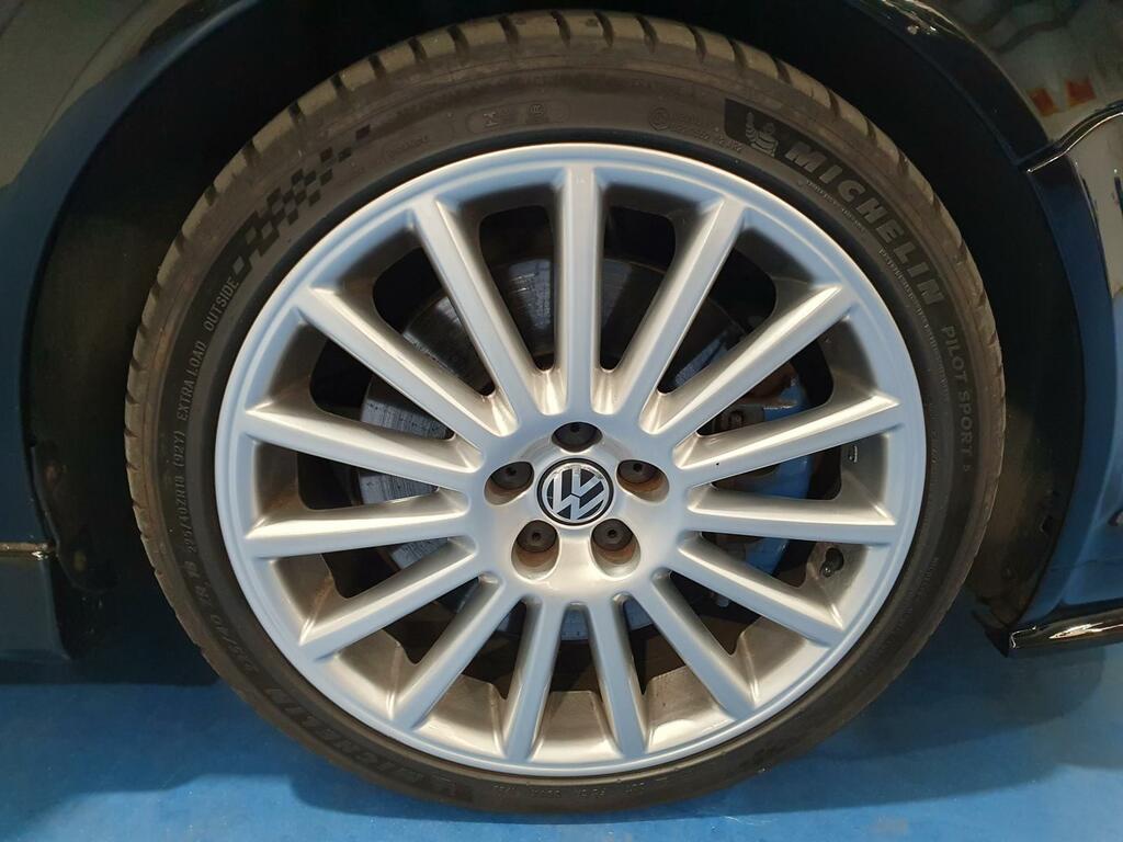 Volkswagen Golf Hatchback Silver #10