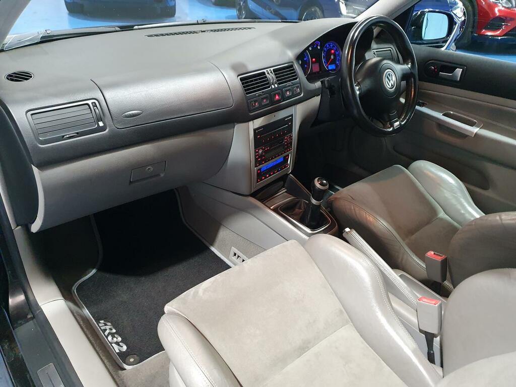 Volkswagen Golf Hatchback Silver #21