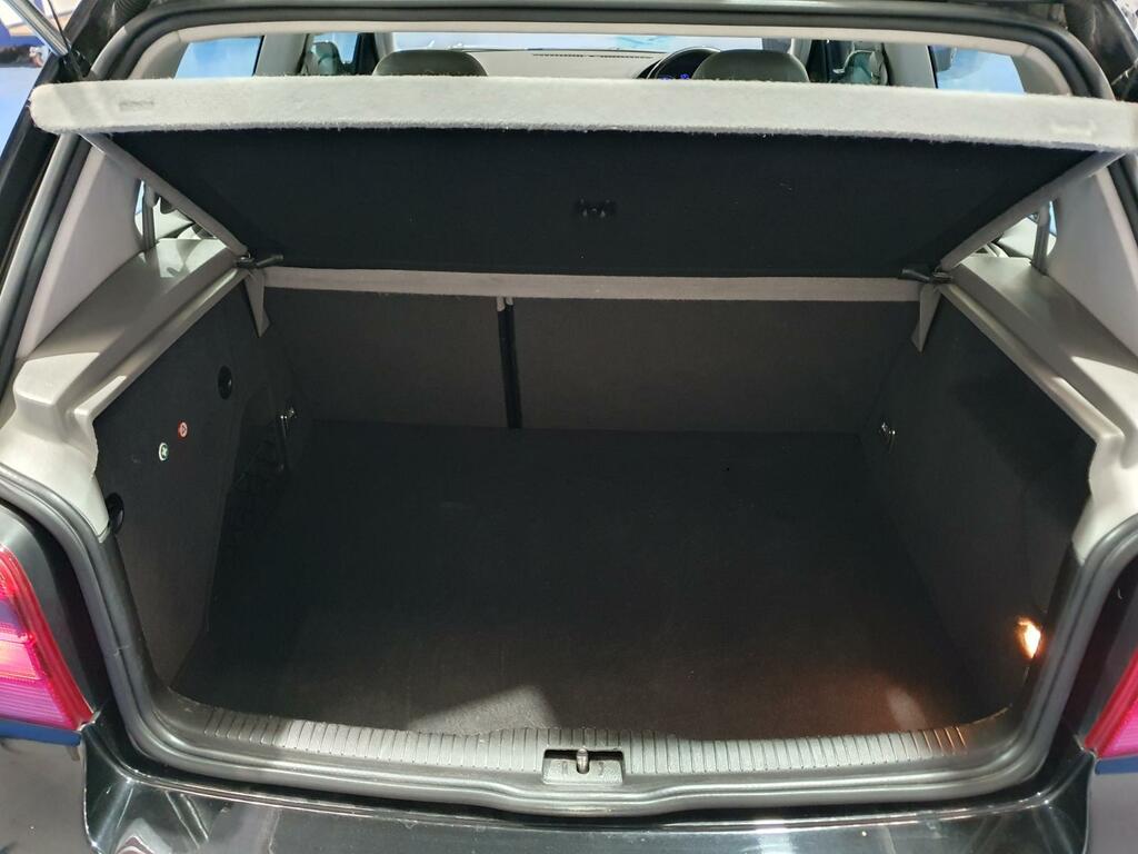 Volkswagen Golf Hatchback Silver #19