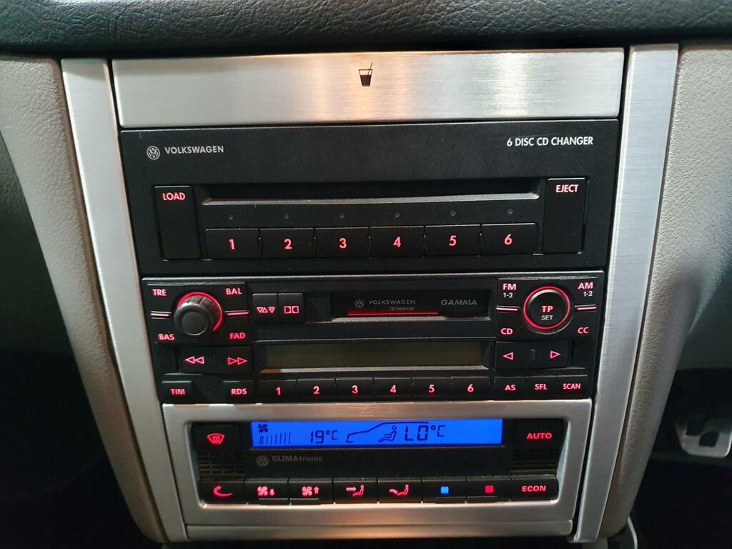 Volkswagen Golf Hatchback Silver #16