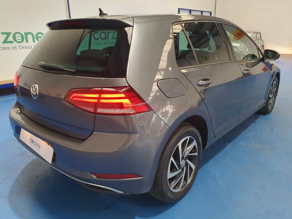 Volkswagen Golf Hatchback GD19NLA #3