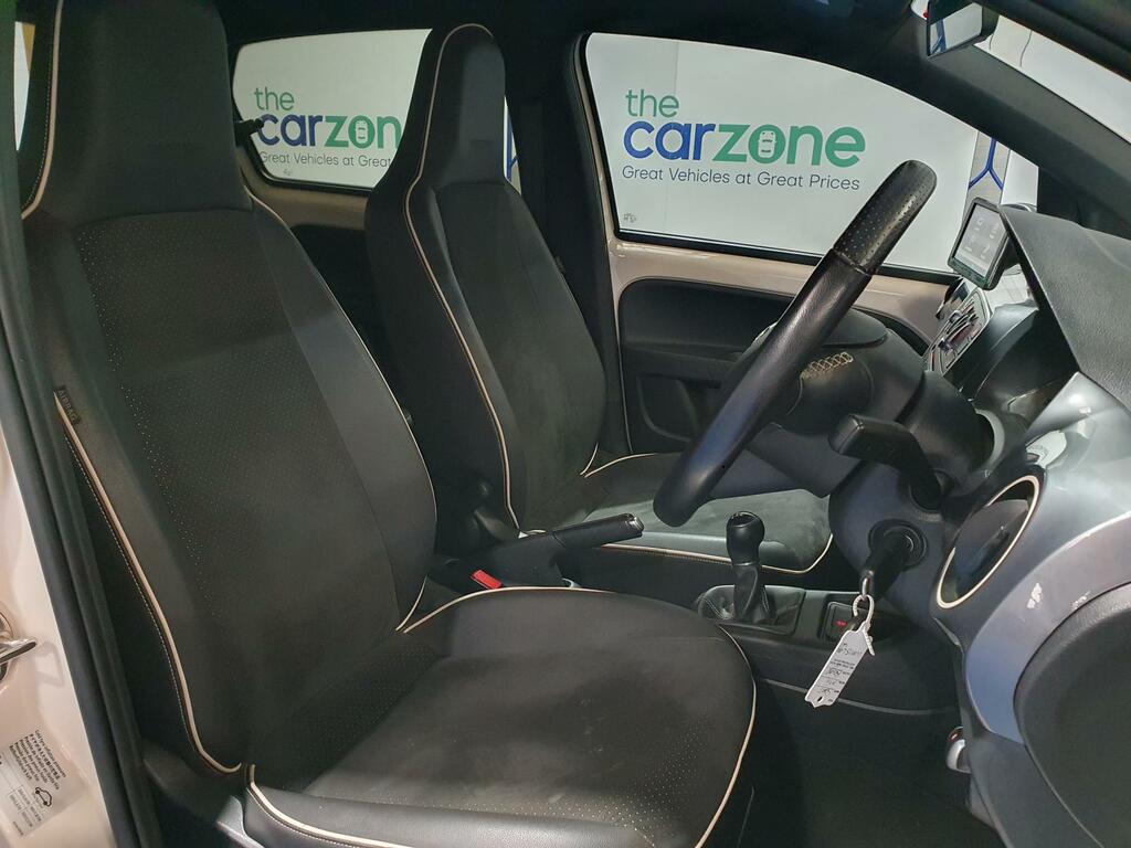 Seat MII I Tech White #11