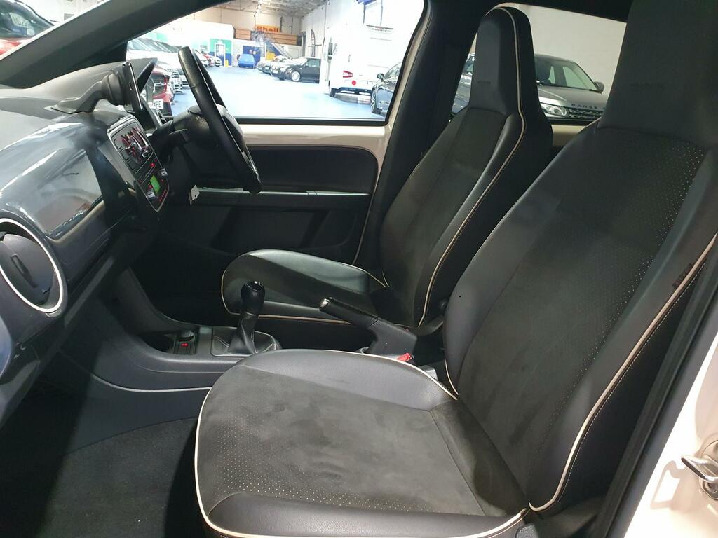 Seat MII I Tech White #15