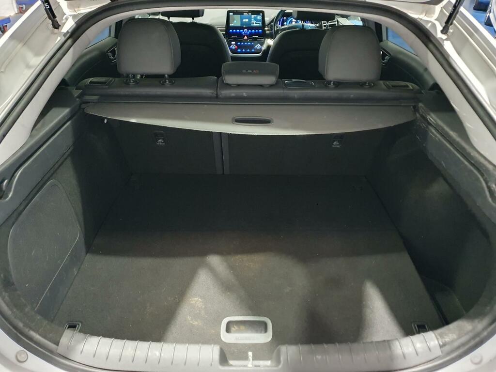 Hyundai Ioniq Hatchback  #6