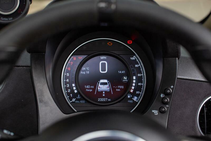 Abarth 695 695 Black #16