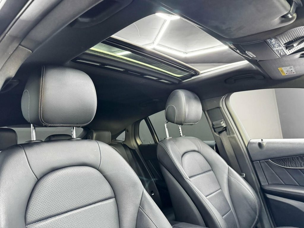 Mercedes-Benz GLC Class 2.1L Amg Line SE66UBX White #3