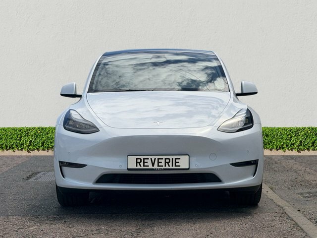 Tesla Model Y Dual Motor Long Range Suv 4Wde MA22ZXX White #2