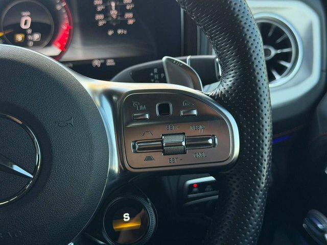 Mercedes-Benz G Class Amg G 63 4Matic Black #44