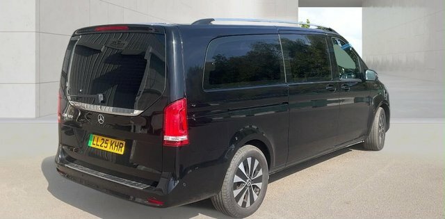 Mercedes-Benz EQV Eqv 300E 90Kwh Sport Mpv 204 Ps Black #4