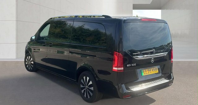 Mercedes-Benz EQV Eqv 300E 90Kwh Sport Mpv 204 Ps Black #5