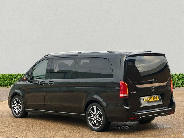 Mercedes-Benz V Class 2.0 V220d Amg Line Mpv G-tronic Euro 6 Black #5
