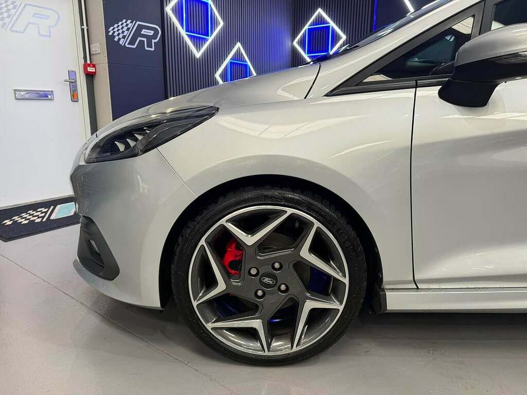 Ford Fiesta T Ecoboost St-3 #3