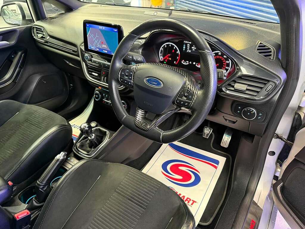 Ford Fiesta T Ecoboost St-3 #4