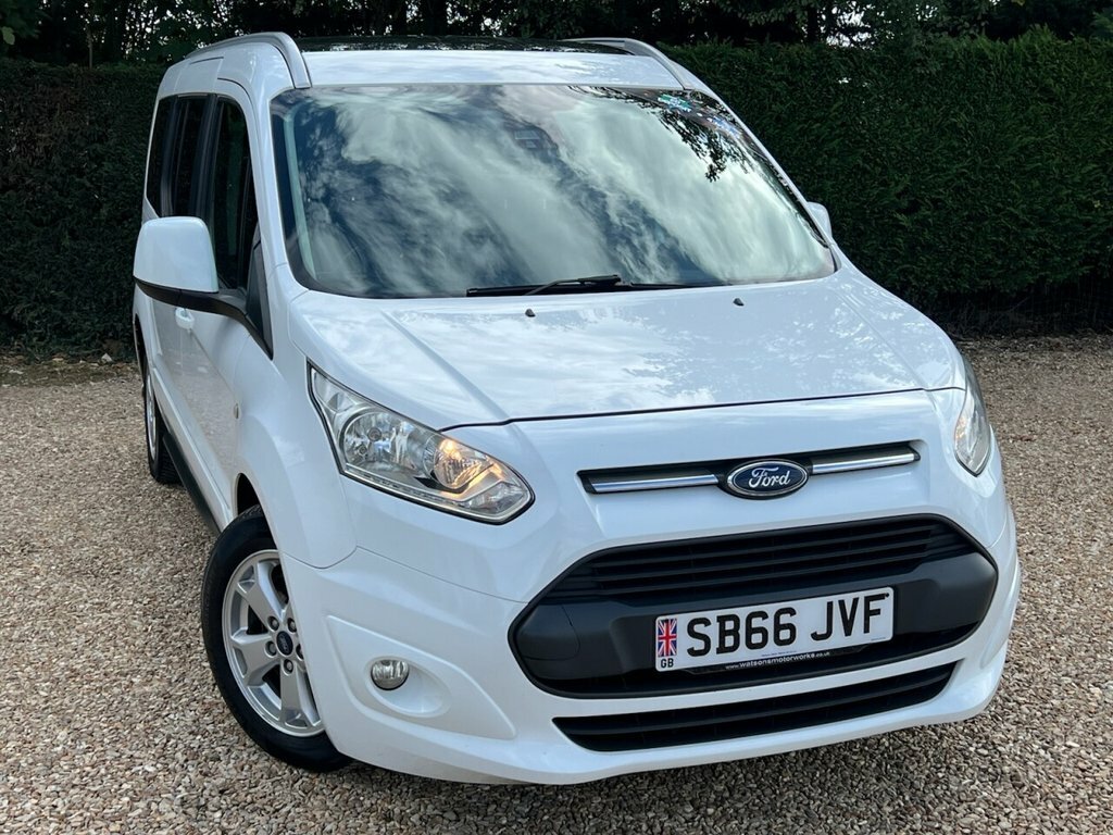Ford Grand Tourneo Connect 1.5L Titanium White