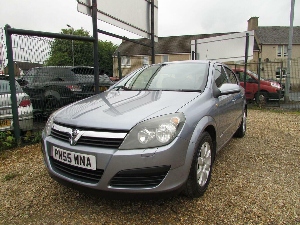 Vauxhall Astra Mpv White #7