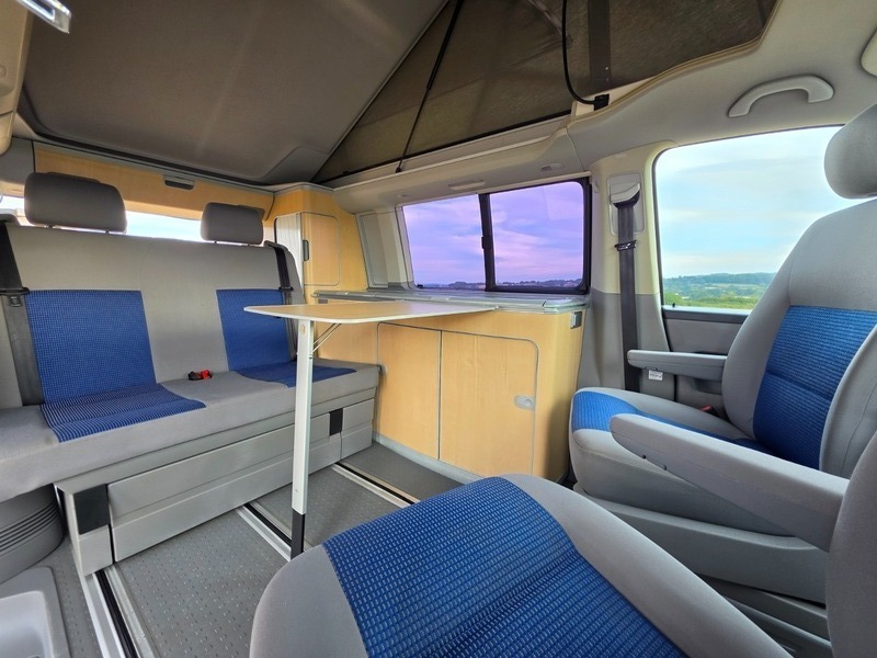 Volkswagen Transporter California Se Tdi 130 White