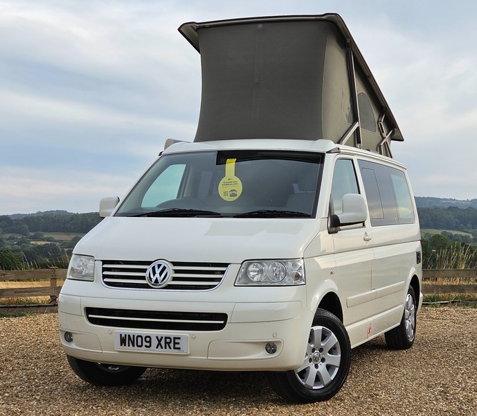 Volkswagen Transporter California Se Tdi 130 White #4