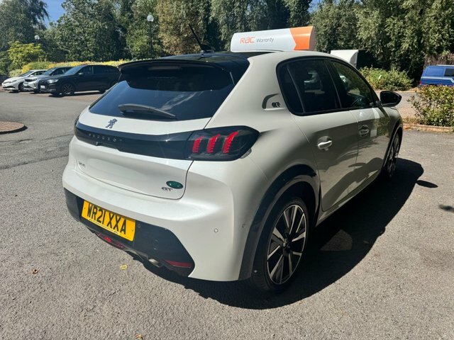 Peugeot 208 Hatchback WR21XXA White #4