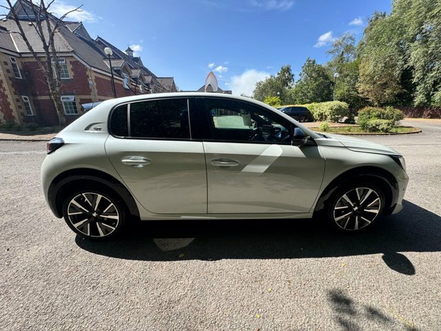 Peugeot 208 Hatchback WR21XXA White #5