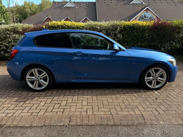 BMW 1 Series  Black #2