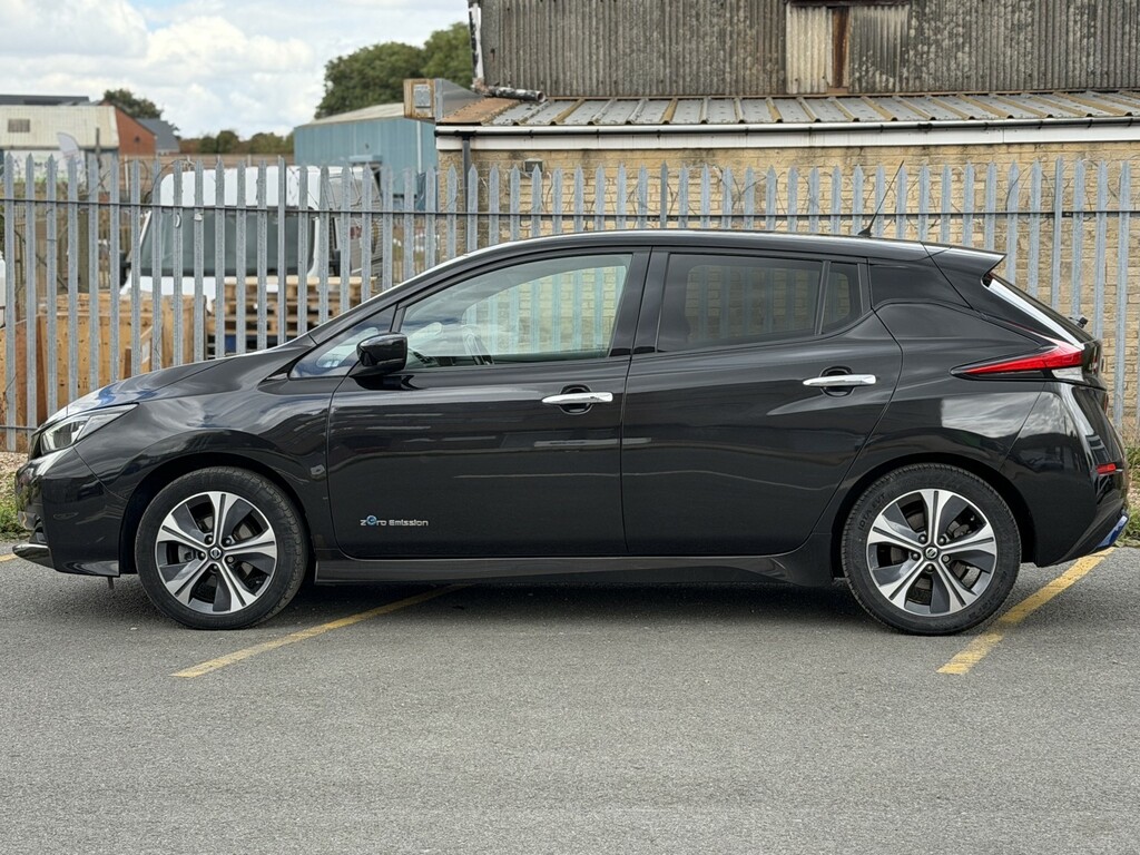 Nissan Leaf Hatchback 40Kwh Tekna 201969 DG69HZJ Black #6