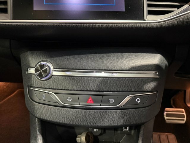 Peugeot 308 SW 2.0 Bluehdi 180 Gt Eat8 - 2018 18 White #31